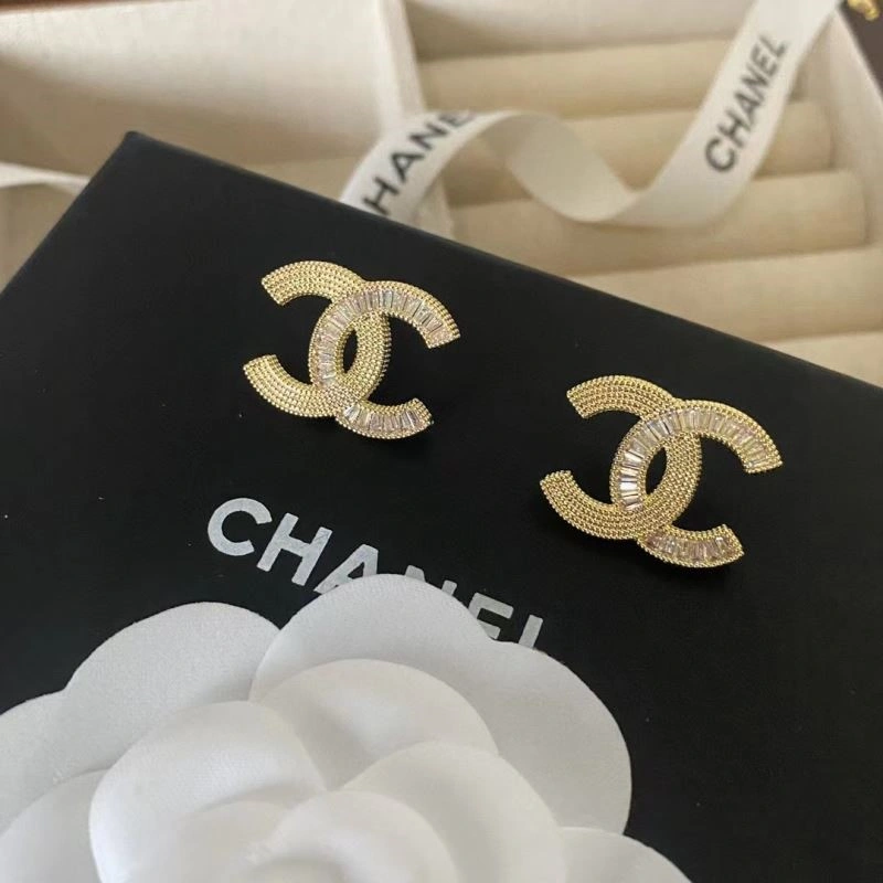 Popular Chanel Earrings 225055
