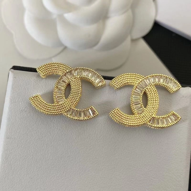 Popular Chanel Earrings 225055