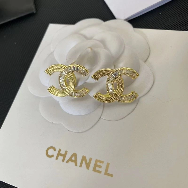 Popular Chanel Earrings 225055