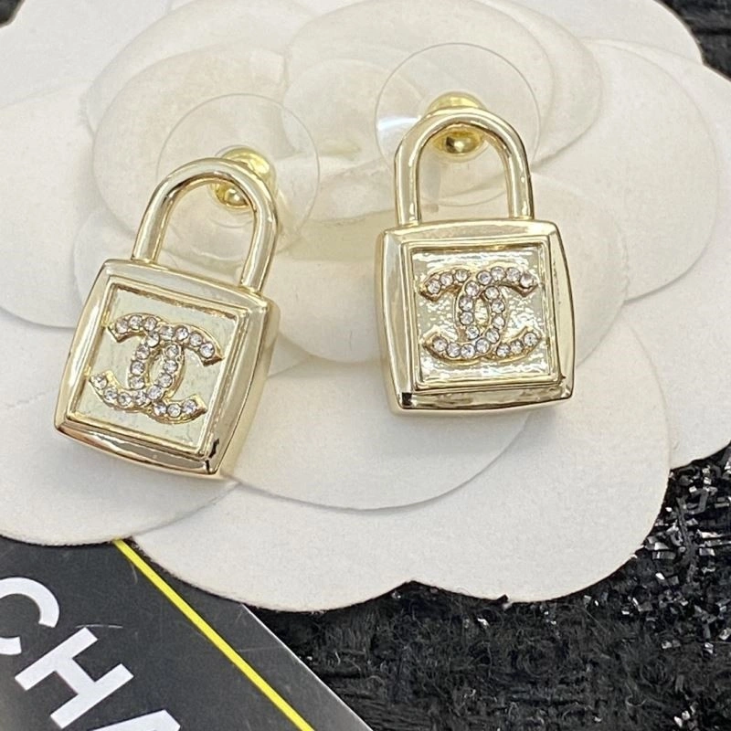 Chanel Earrings ComfortFit 225061