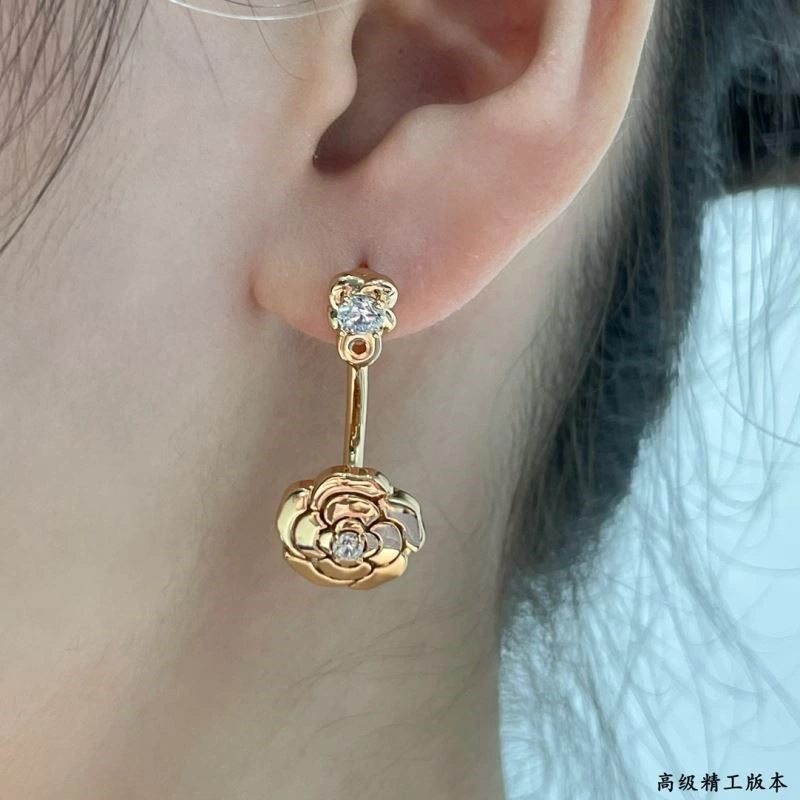 Chanel Earrings Fashionable 225052