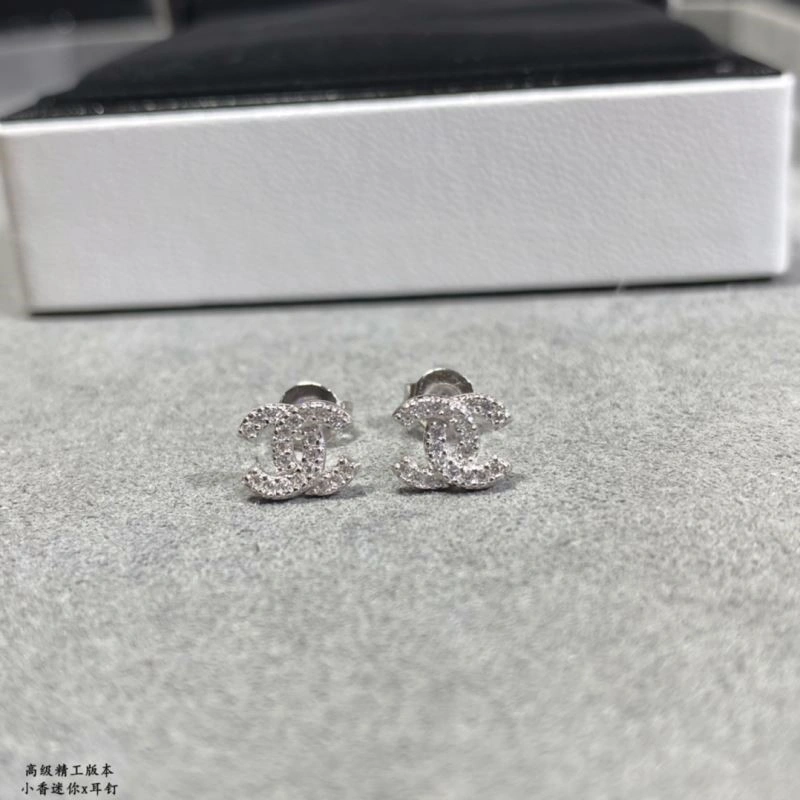 UrbanStyle Chanel Earrings 225039