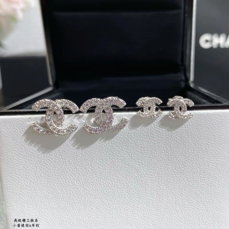 UrbanStyle Chanel Earrings 225039