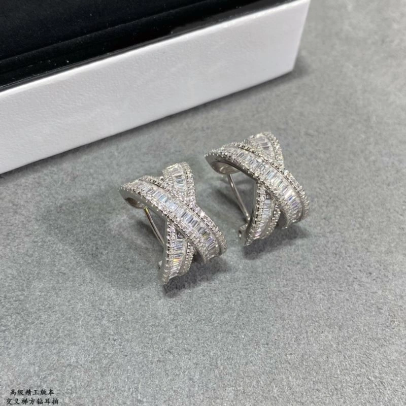 Comfortable Chanel Earrings 225105