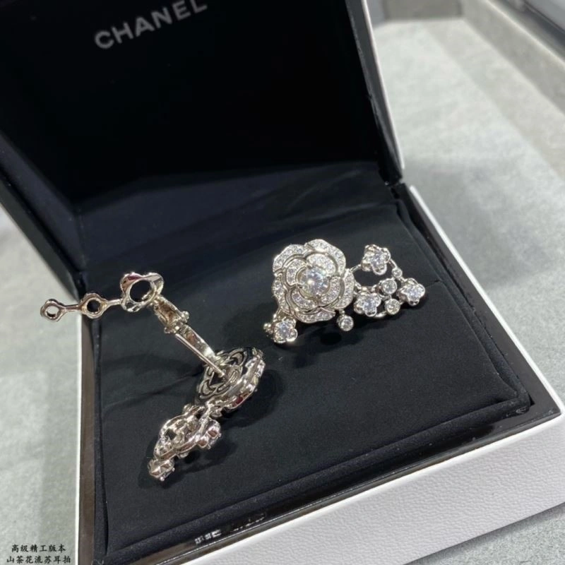 TechFriendly Chanel Earrings 225044