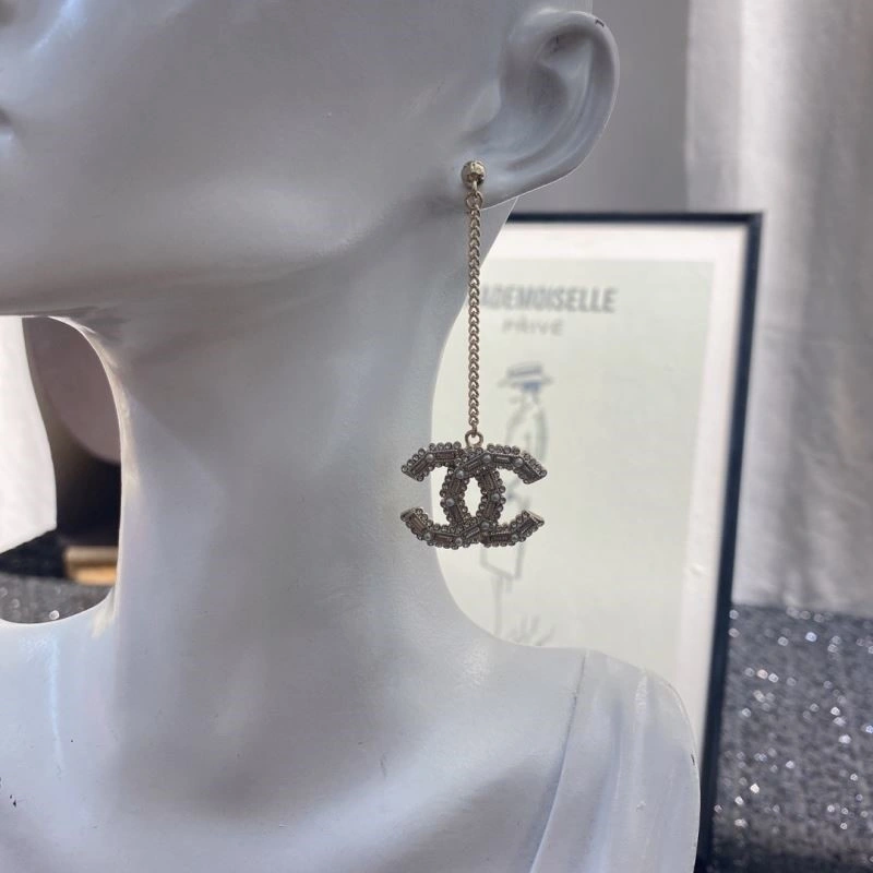 MultiPurpose Chanel Earrings 225038