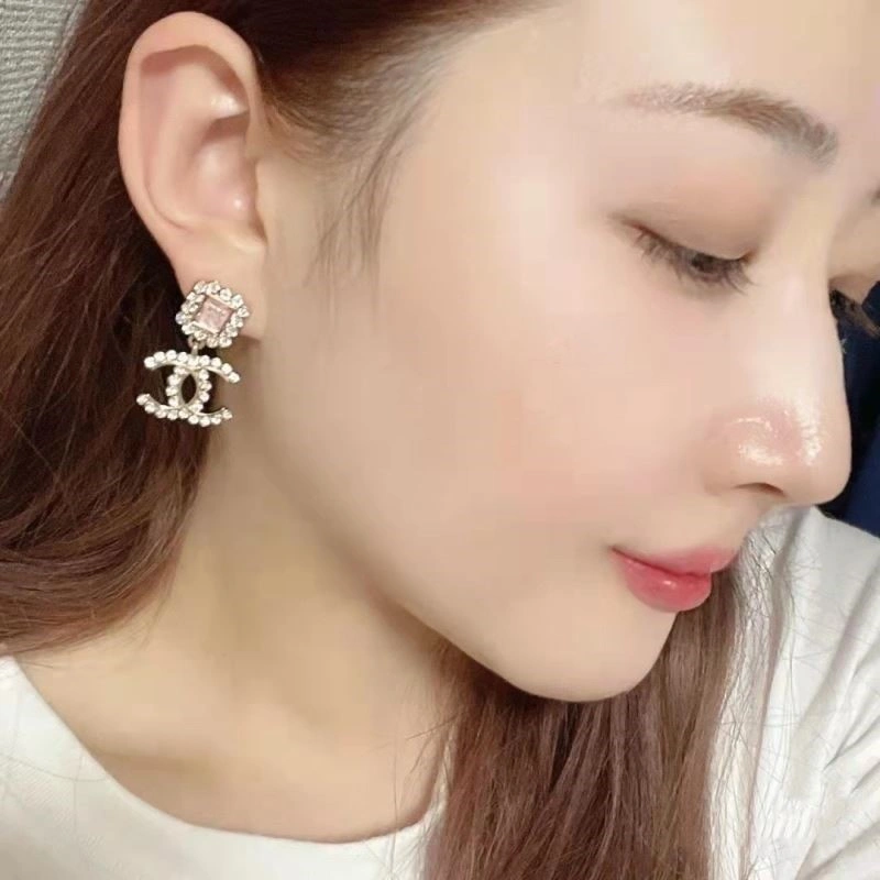 Chanel Earrings Unique 225040