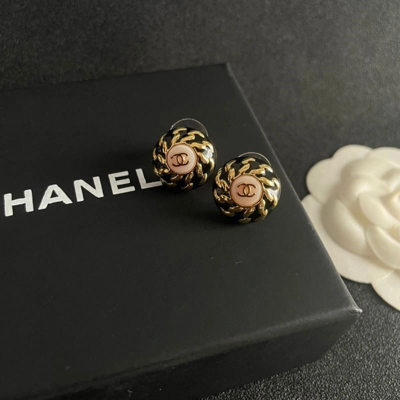 Chanel Earrings SmoothTexture 225031