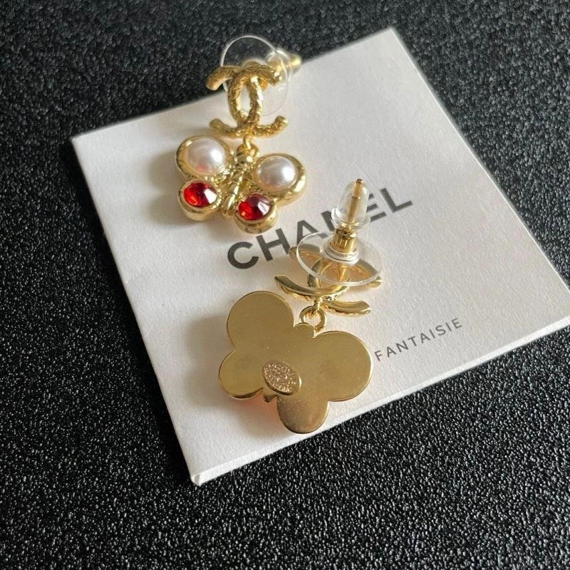Chanel Earrings Tailored 225024