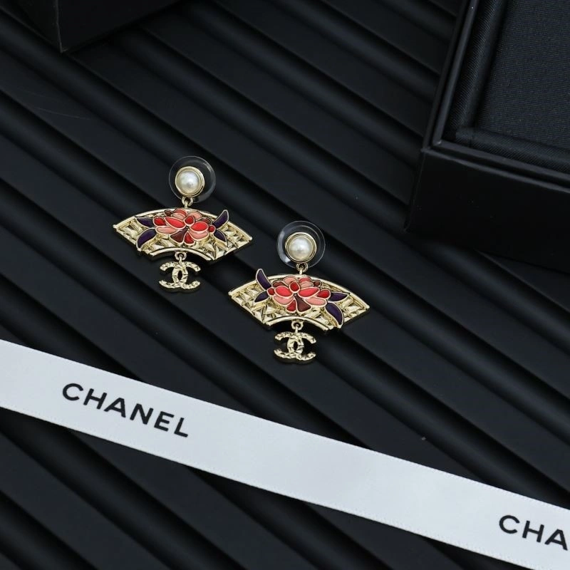 Chanel Earrings Bold 225078