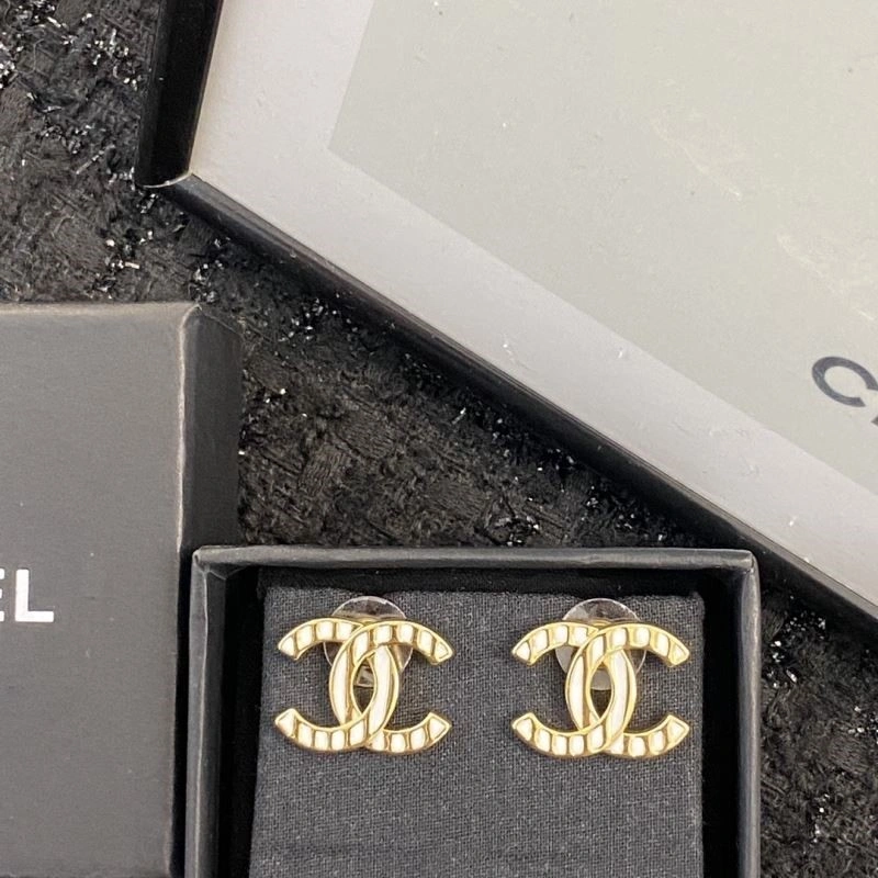 Chanel Earrings Modern 225017
