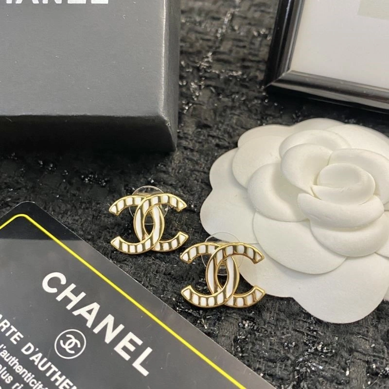 Chanel Earrings Modern 225017