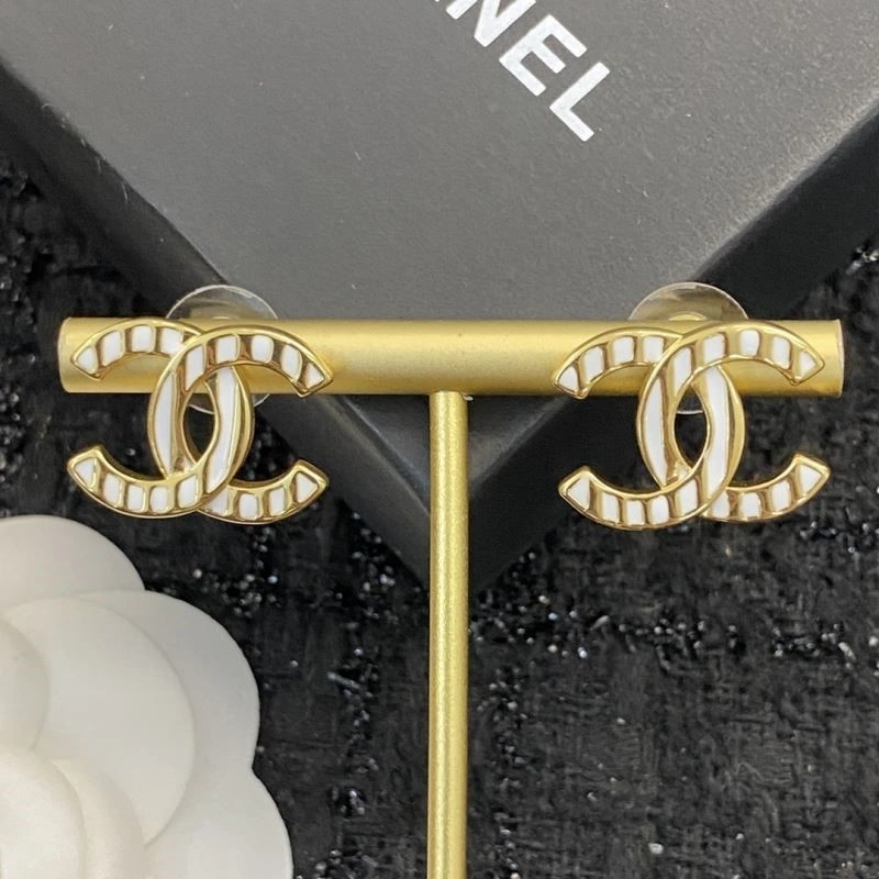 Chanel Earrings Modern 225017