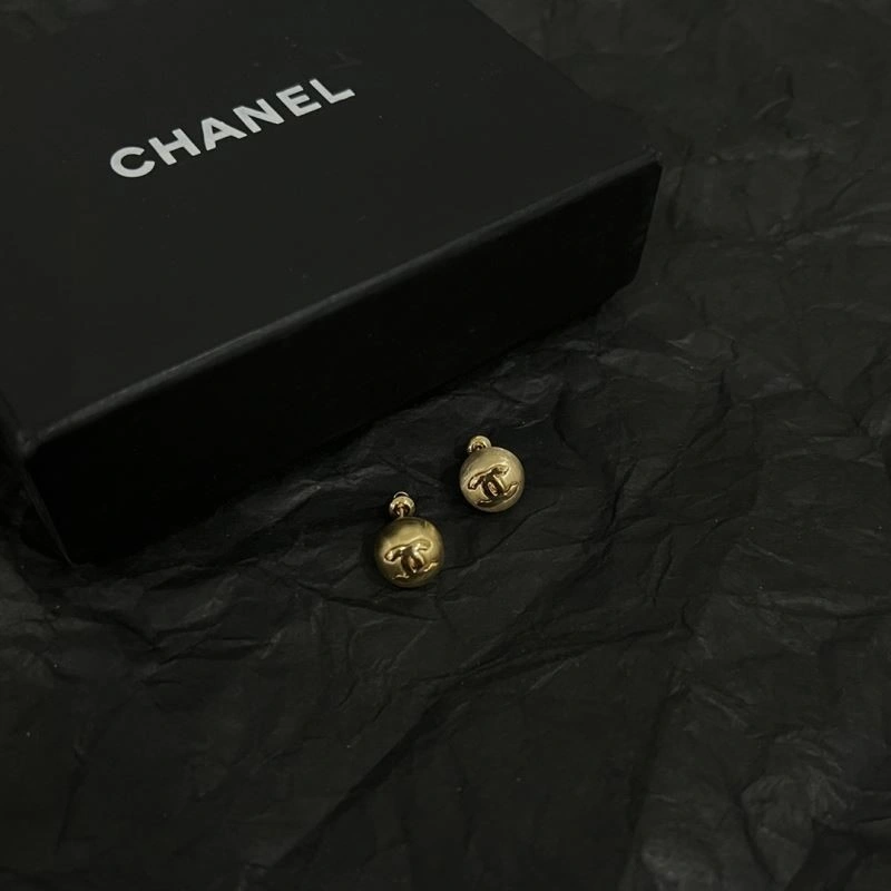 Chanel Earrings UrbanChic 225002