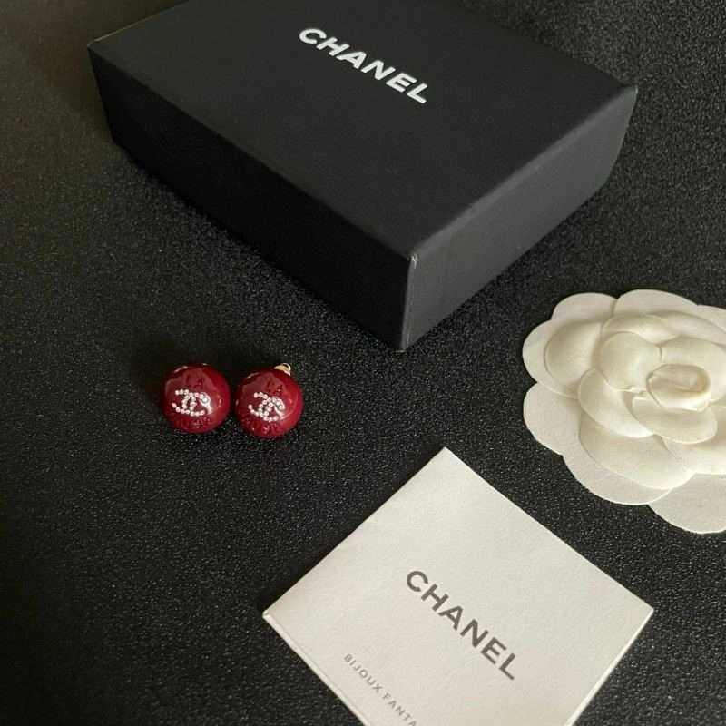 Sporty Chanel Earrings 225009