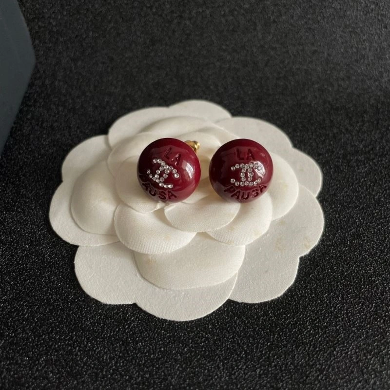 Sporty Chanel Earrings 225009