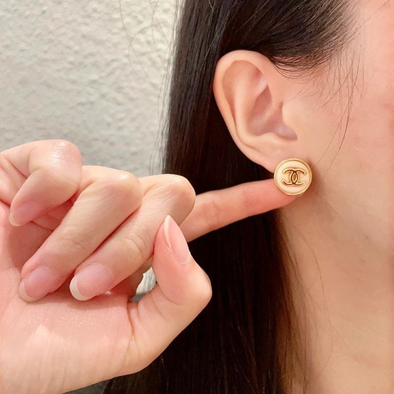 Chanel Earrings Sporty 225012