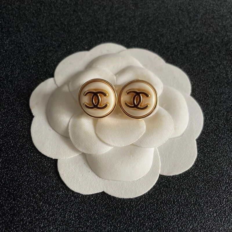 Chanel Earrings Sporty 225012