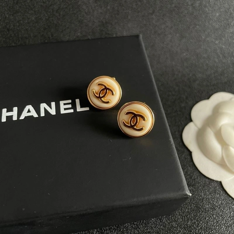 Chanel Earrings Sporty 225012