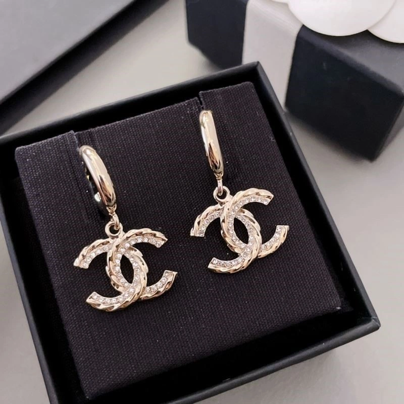 FashionForward Chanel Earrings 225010
