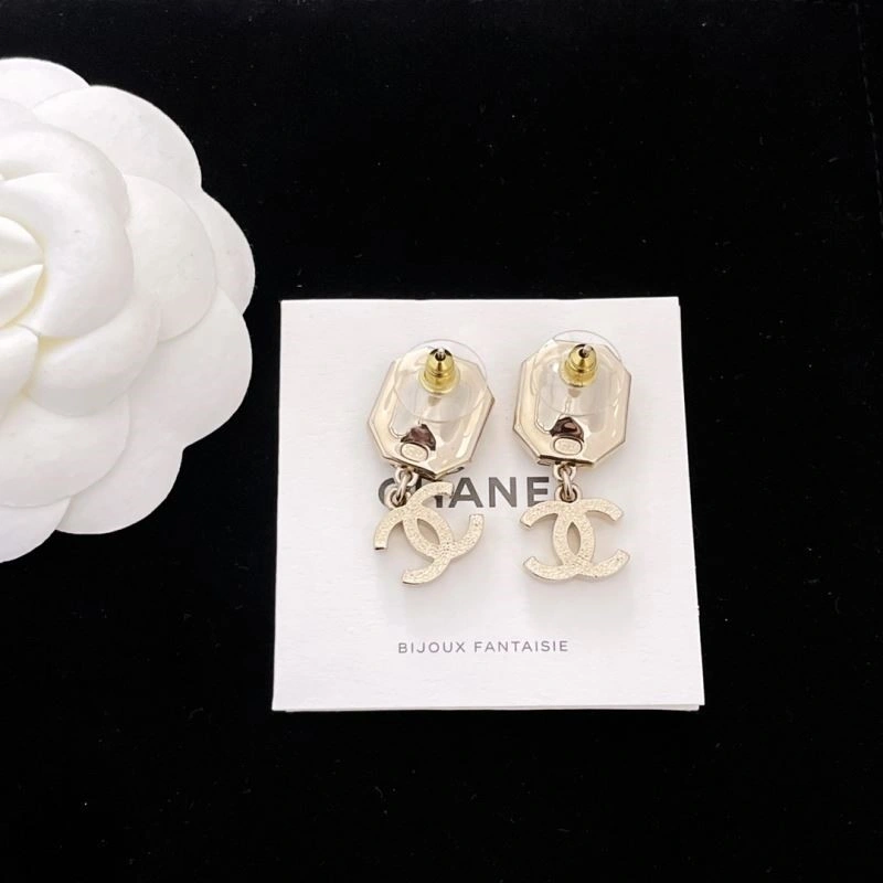 Chanel Earrings WellDesigned 224996