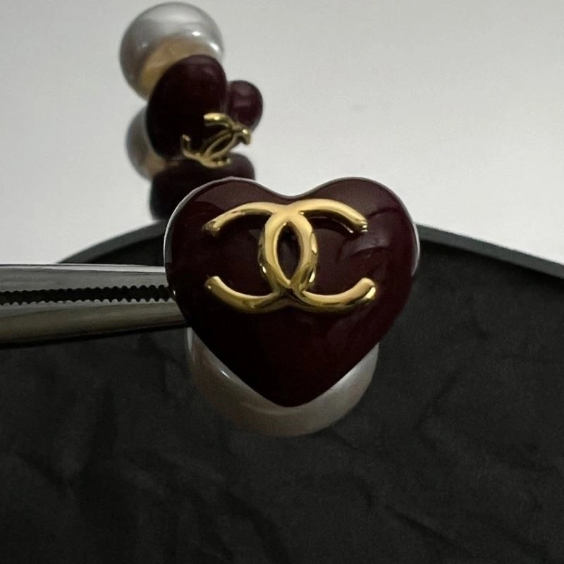 Chanel Earrings Trendsetting 225023