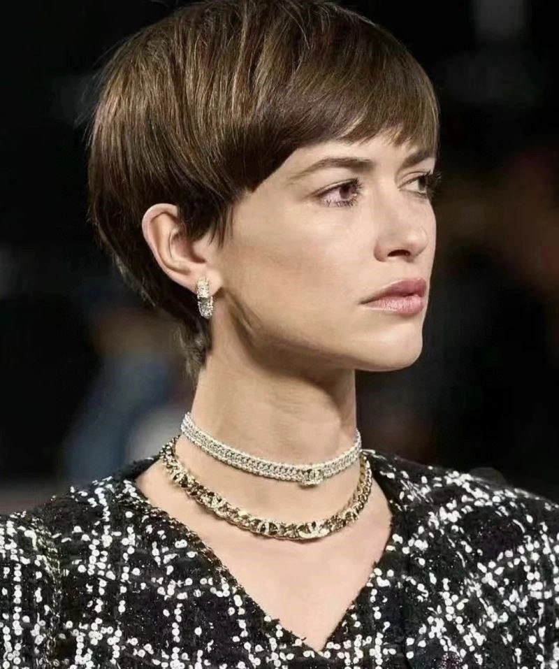 Chanel Earrings EyeCatching 224981