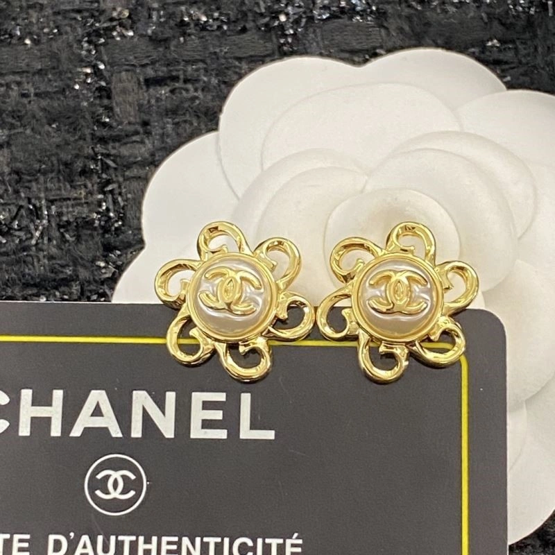 Chanel Earrings Flexible 224975