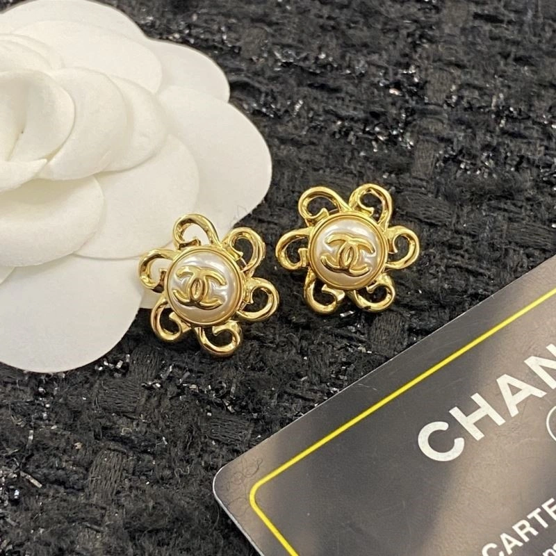 Chanel Earrings Flexible 224975