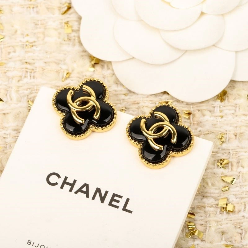 Chanel Earrings WaterResistant 224965
