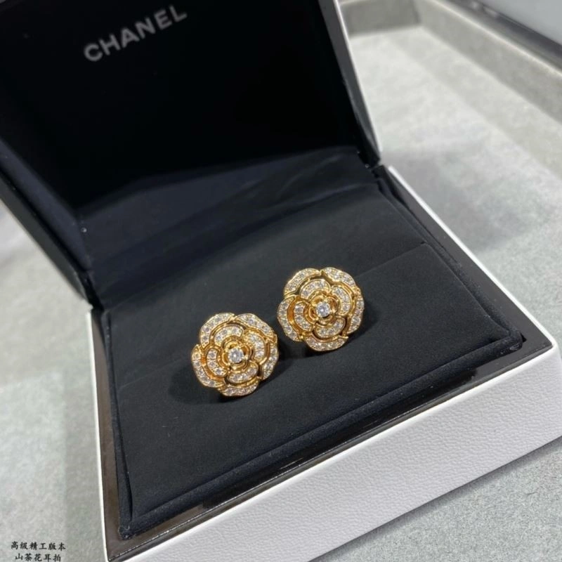 Chanel Earrings Refined 224980
