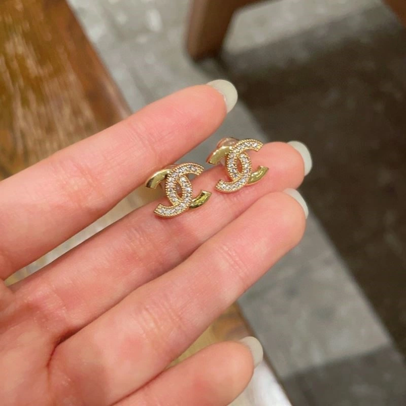 Casual Chanel Earrings 224951