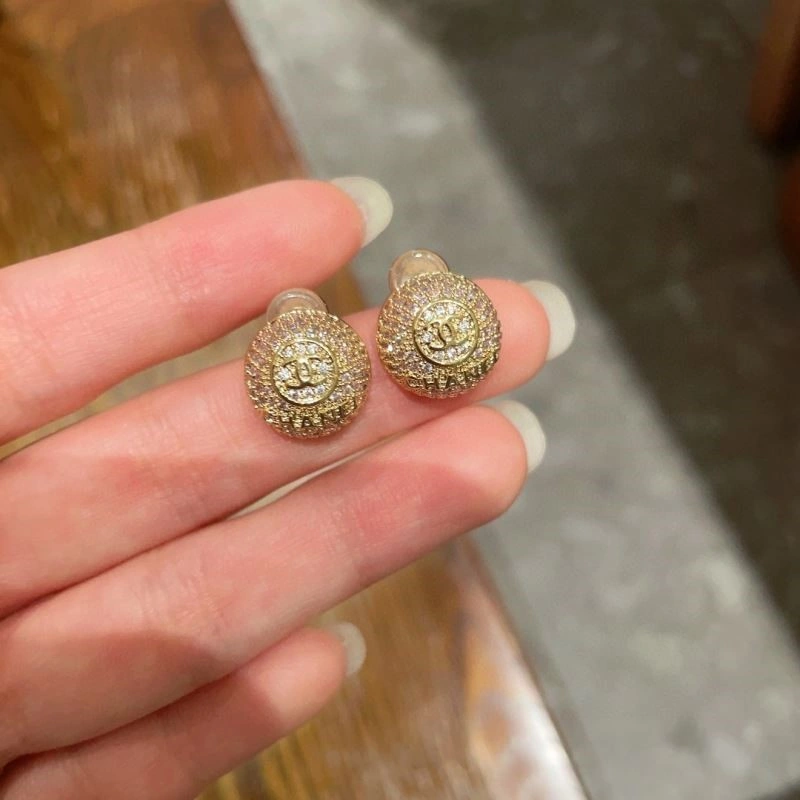 Chanel Earrings Breathable 224962