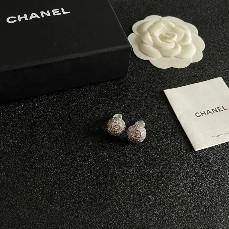 Chanel Earrings Practical 224953