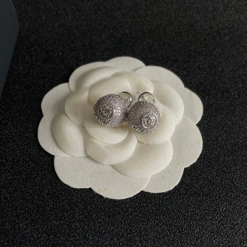 Chanel Earrings Practical 224953