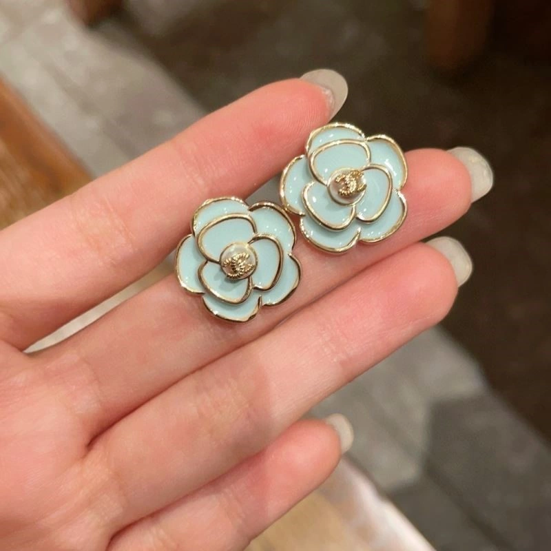 Vibrant Chanel Earrings 224958