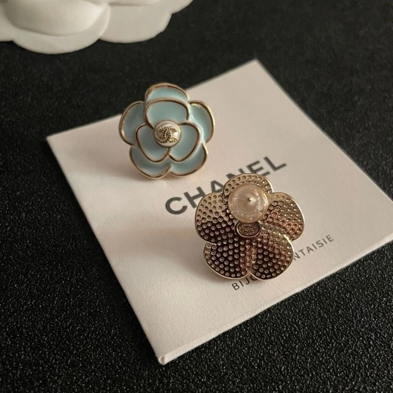 Vibrant Chanel Earrings 224958
