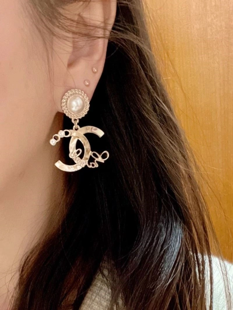 Chanel Earrings Efficient 224955
