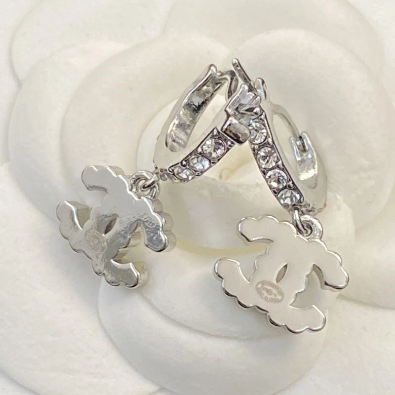 Chanel Earrings FashionForward 224936