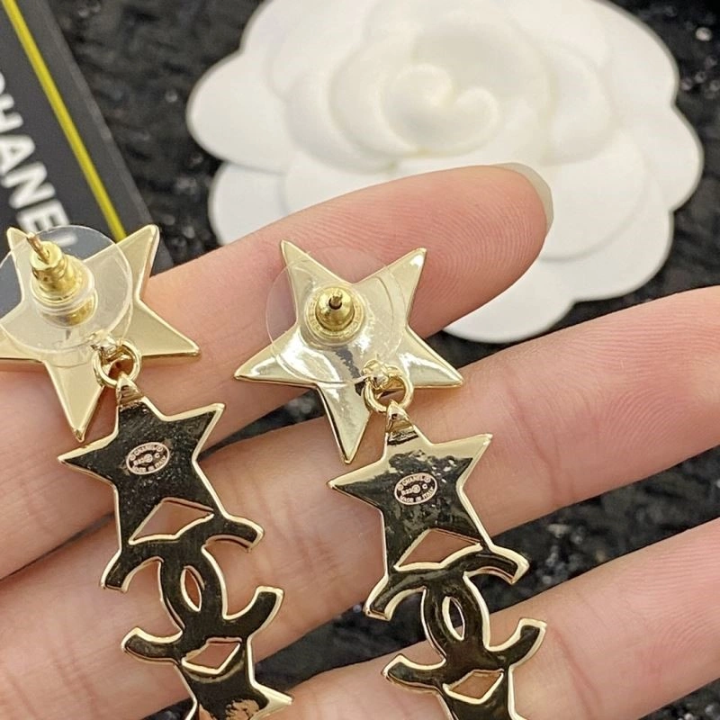 Chanel Earrings Sporty 224939