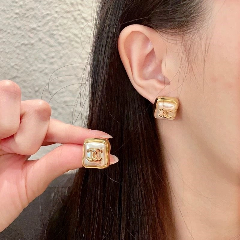 Chanel Earrings MultiPurpose 224926