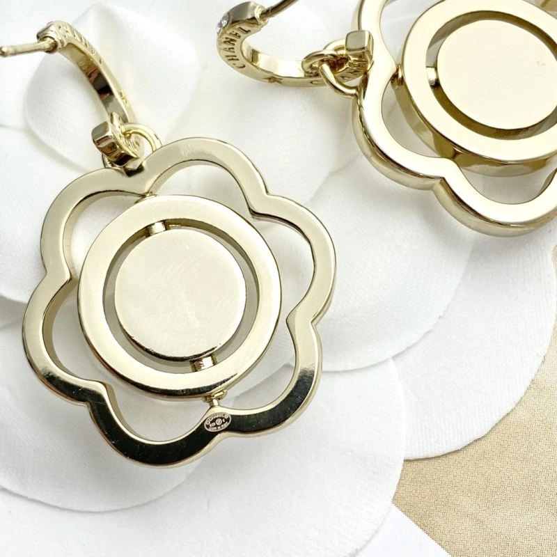 Sustainable Chanel Earrings 224937
