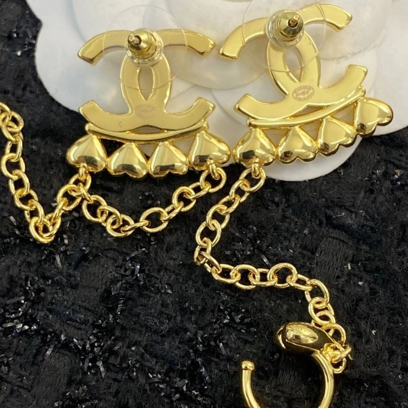 Tailored Chanel Earrings 224928