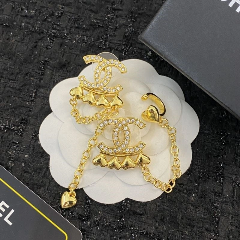 Tailored Chanel Earrings 224928