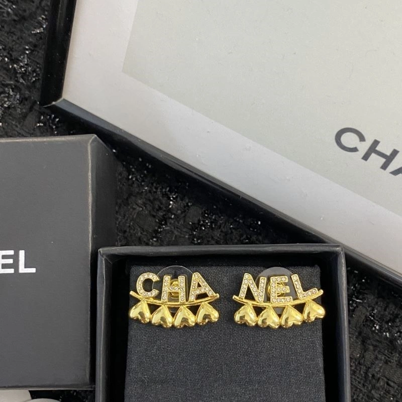 Reliable Chanel Earrings 224918