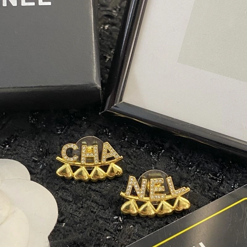 Reliable Chanel Earrings 224918