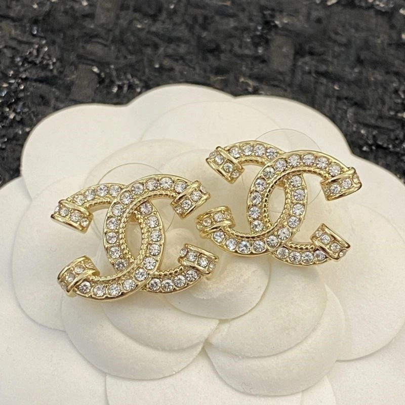 Chanel Earrings Comfortable 224927