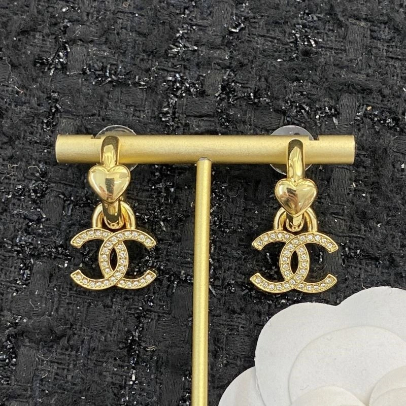 Youthful Chanel Earrings 224934