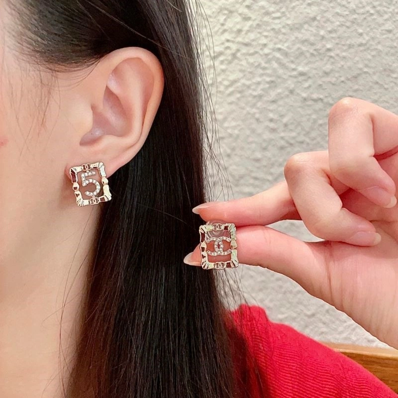 GoAnywhere Chanel Earrings 224921