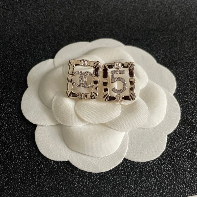 GoAnywhere Chanel Earrings 224921
